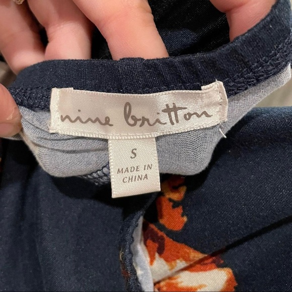 Nine Britton navy floral print midi dress - Picture 3 of 3